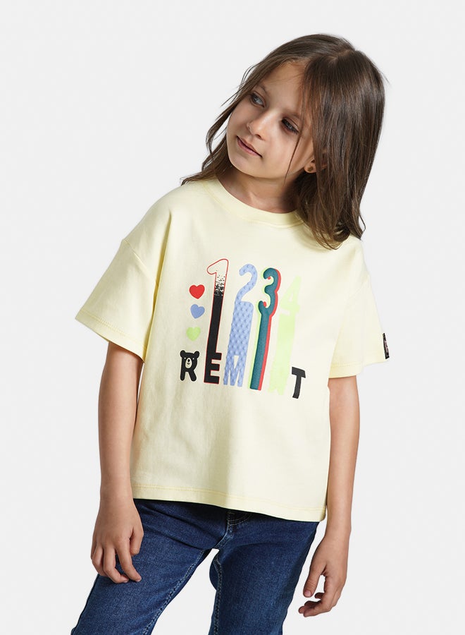 ريمينت تيشرت للبنات برسمة ريمنت اصفر فاتح  - Image 1