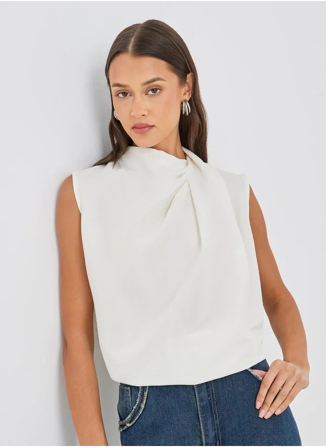 Styli Styli Solid Asymmetric Neck Sleeveless Top