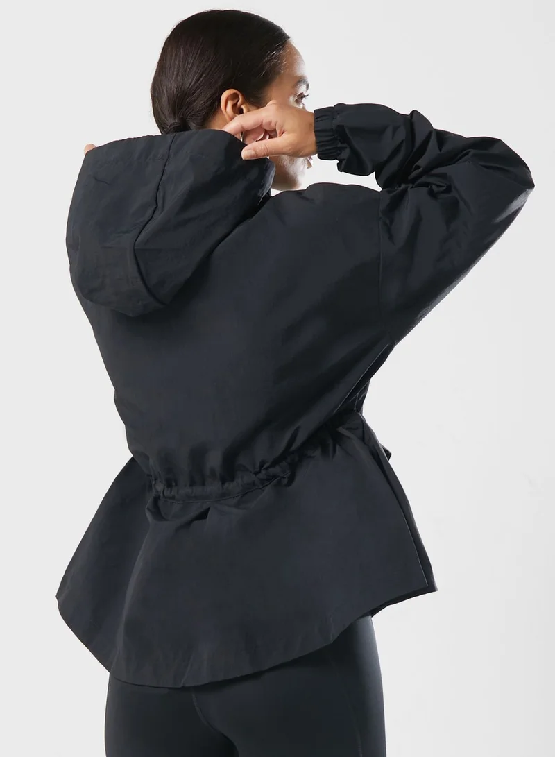 نايكي جاكيت منسوج تريند من نايكي سبورتس وير