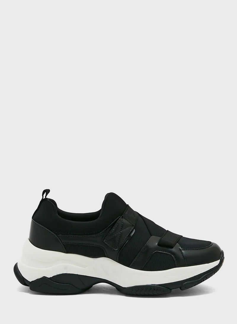 Ginger Elastic Strap Detail Colourblock Sneaker