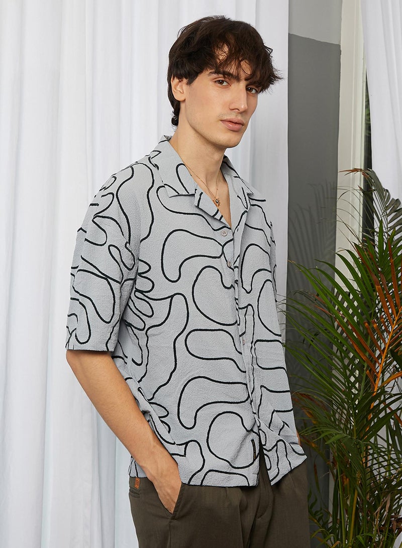 Campus Sutra Campus Sutra Men's Cloud Grey Abstract-Lined Oversized Shirt For Casual Wear | Cuban Collar | Short Sleeve | Button Closure | Oversized Shirt Crafted With Comfort Fit For Everyday Wear  - Image 3