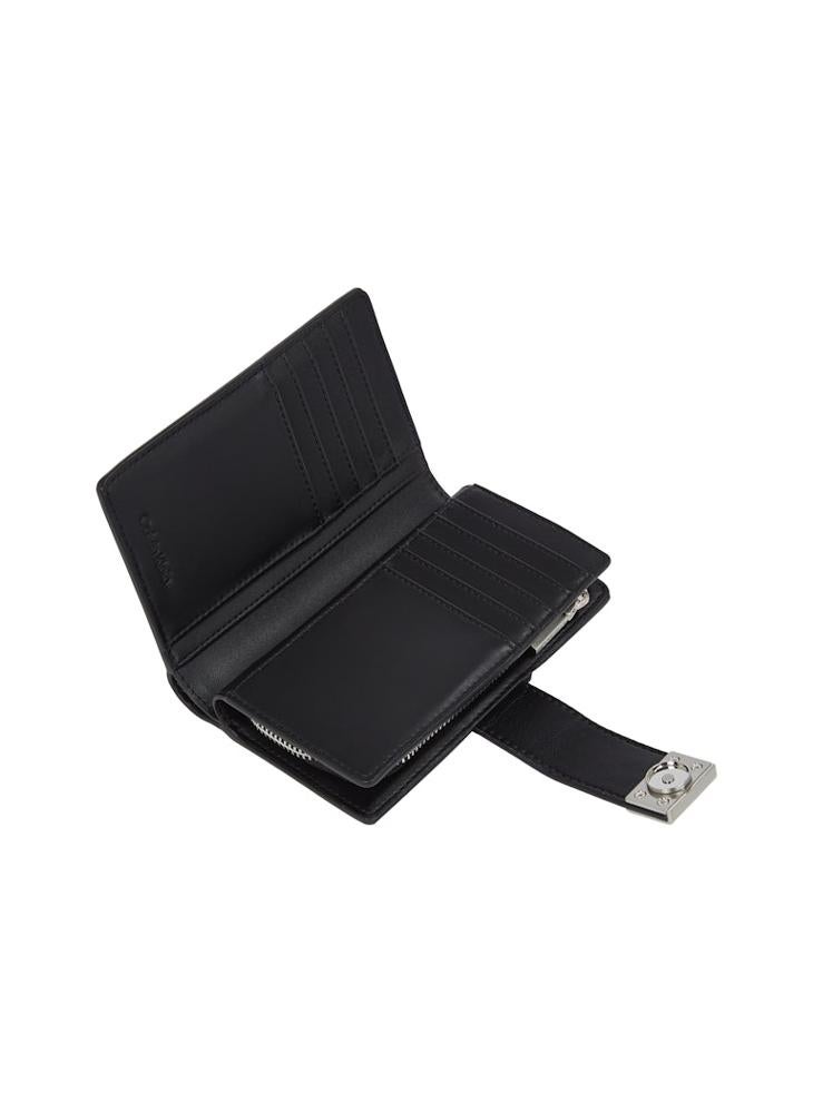 CALVIN KLEIN MEDIUM BIFOLD WALLET WITH HARDWARE SNAP  - Image 4