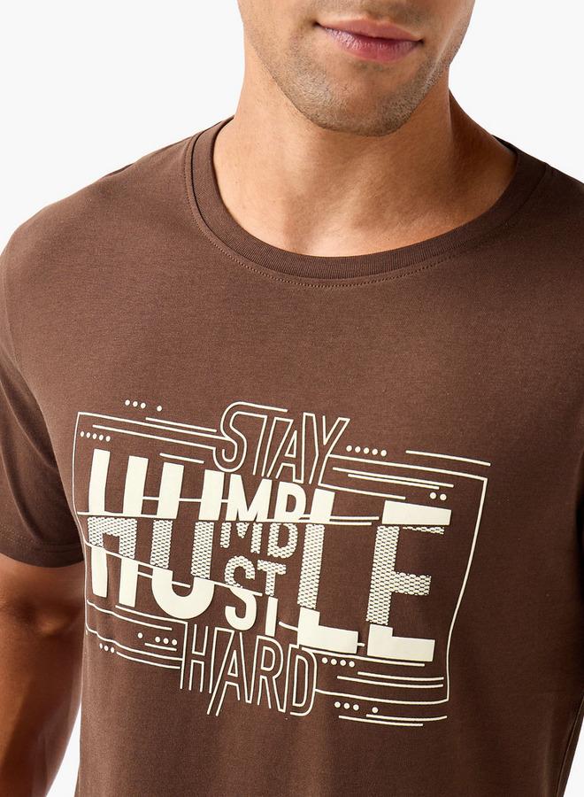 سبلاش فيڤ تيشيرت رجالي بقصة عادية ورقبة دائرية وأكمام قصيرة وطبعة شعار - Image 4