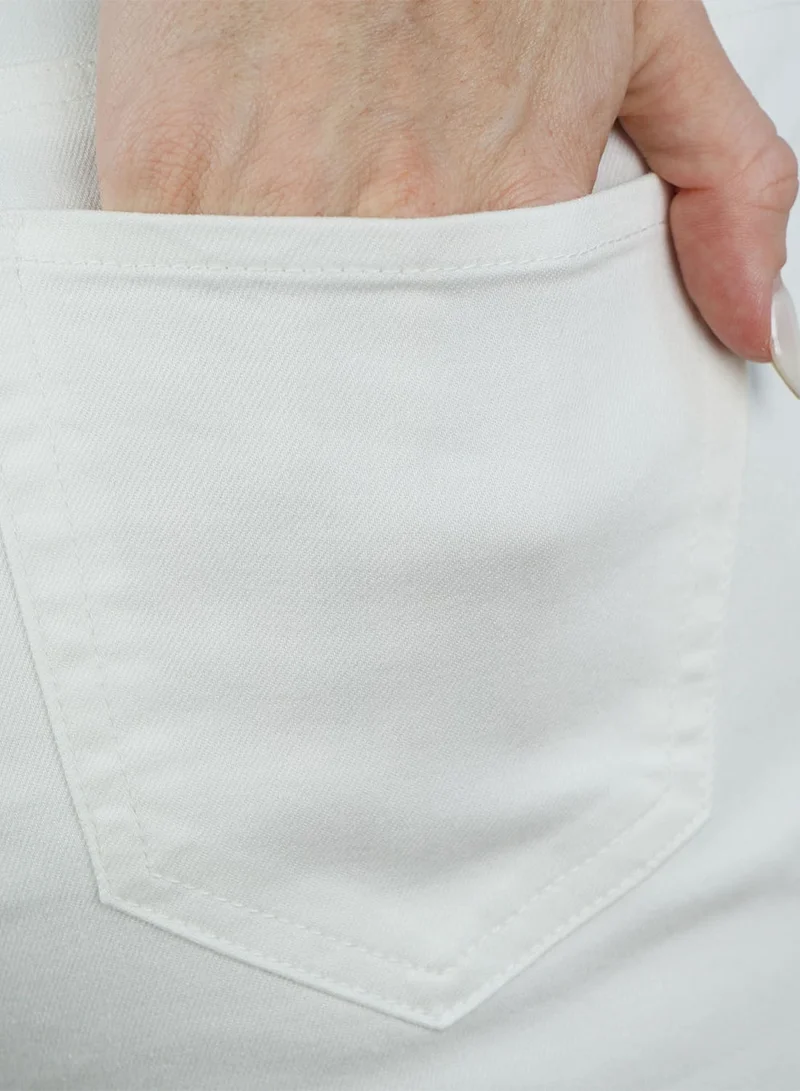 GIORDANO  Women's Mid-Rise Slim Tapered Pants for Women | Best Price UAE