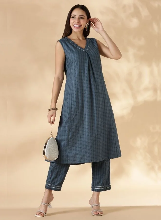 Abhishti V Neck Textured Kurta pant set with delicate lace detailings