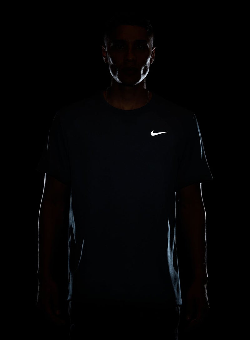 Nike DRI-FIT UV MILER SS - Image 5