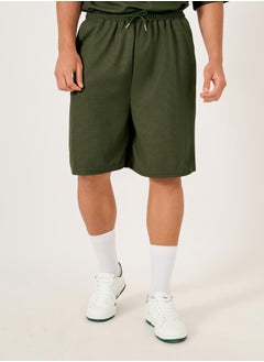 Styli Solid Textured Knit Oversized Streetwear T-Shirt and Shorts Set  - Image 4