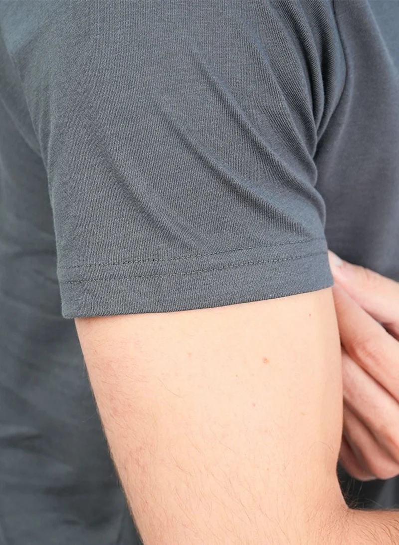 GIORDANO  Men’s Slim Cotton Crew Neck WWS Print Tee for Men | Best Price UAE