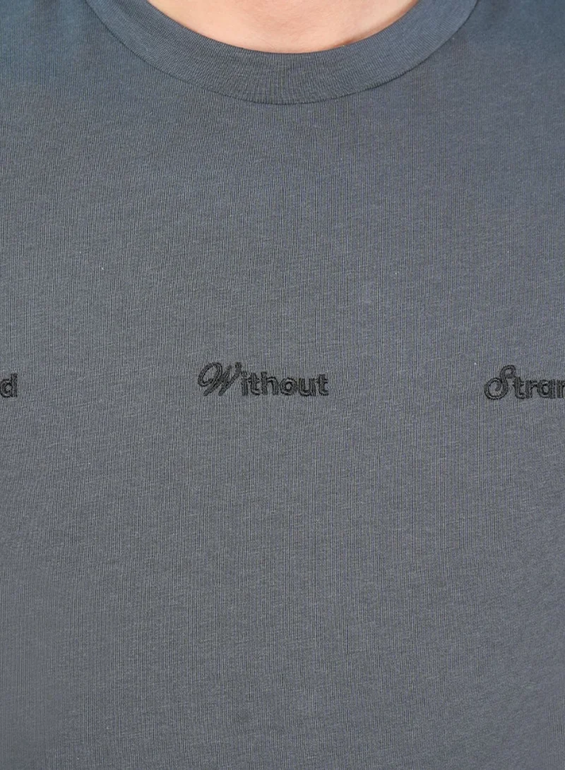 GIORDANO  Men’s Slim Cotton Crew Neck WWS Print Tee for Men | Best Price UAE