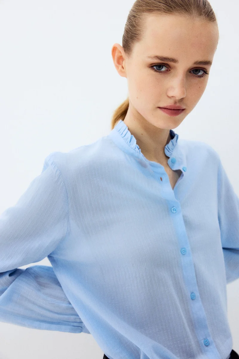 H&M Frill-collared blouse