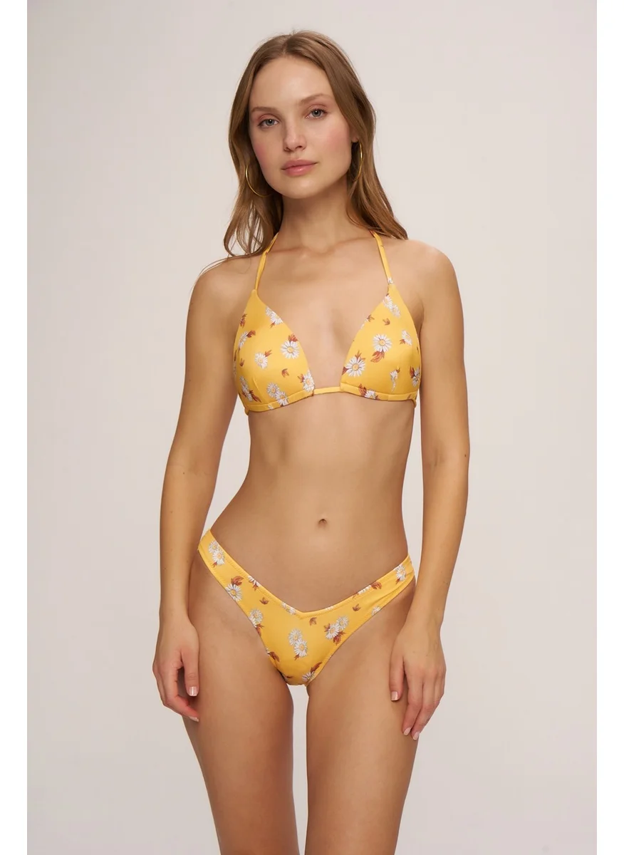 بيير كاردان HR23BA003 Jess V Cut Bikini Bottom