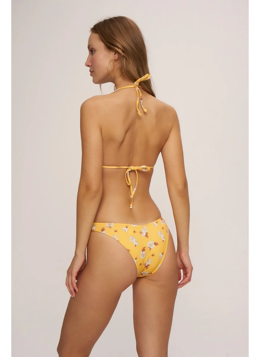 بيير كاردان HR23BA003 Jess V Cut Bikini Bottom