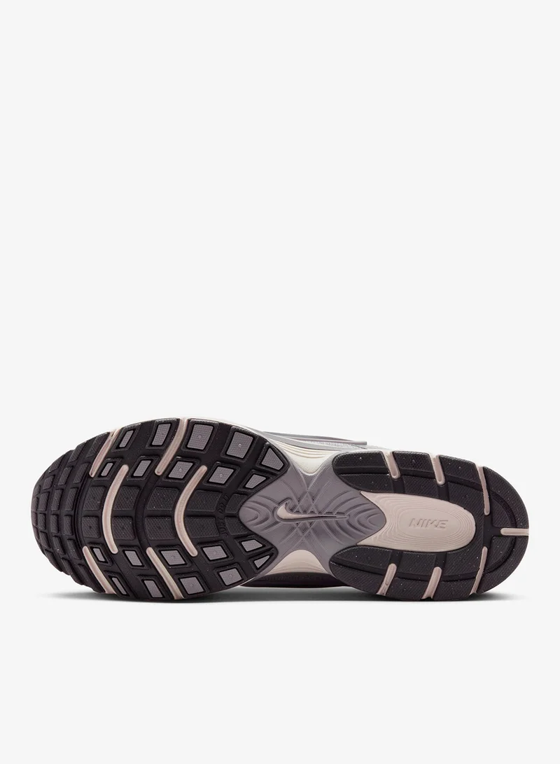 Nike  NIKE V5 RNR for Men | Best Price UAE