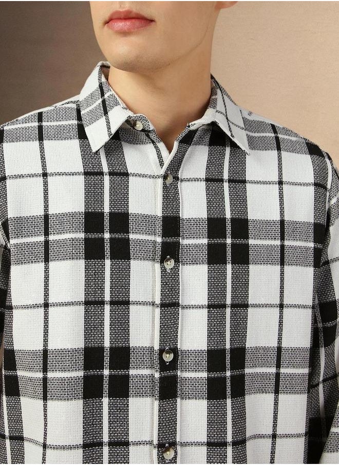 Dennis Lingo - Checked Long Sleeves Casual Shirt by Styli - Image 1
