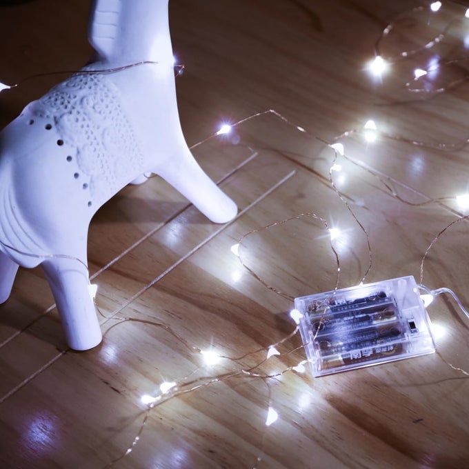 LED FAIRY LIGHTS BATTERY OPERATED 2 PACKS MINI BATTERY POWERED COPPER WIRE STARRY FAIRY LIGHTS FOR BEDROOM CHRISTMAS PARTIES WEDDING CENTERPIECE DECORATION 5M16FT COOL WHITE