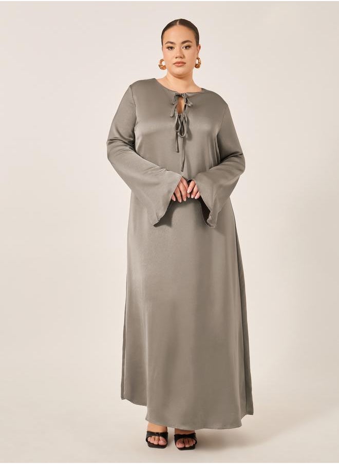 Styli Plus Size Textured Tie-Up Neck A-Line Maxi Dress  - Image 2