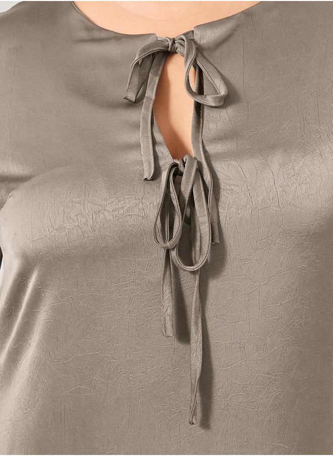 Styli Plus Size Textured Tie-Up Neck A-Line Maxi Dress  - Image 4