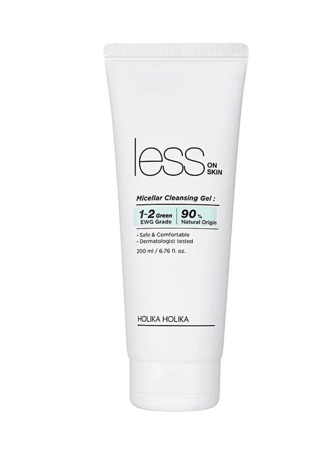 Holika Holika جل ميسيلار لتنظيف البشرة من Less On Skin  - Image 1