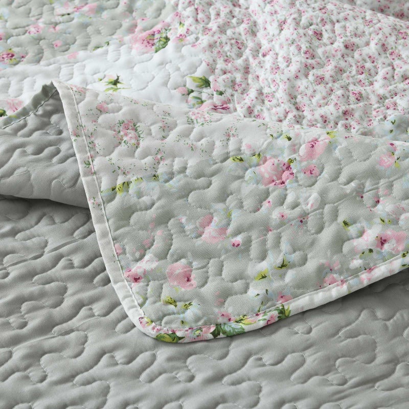 Boryard Full Queen Size Quilt Set, 3-Piece Lightweight Soft Full Size Quilt Patchwork Bedspread Coverlet (90x90 inches) Bedding Set with 2 Pillow Shams, Gray Green Plaid Floral Print - Image 5