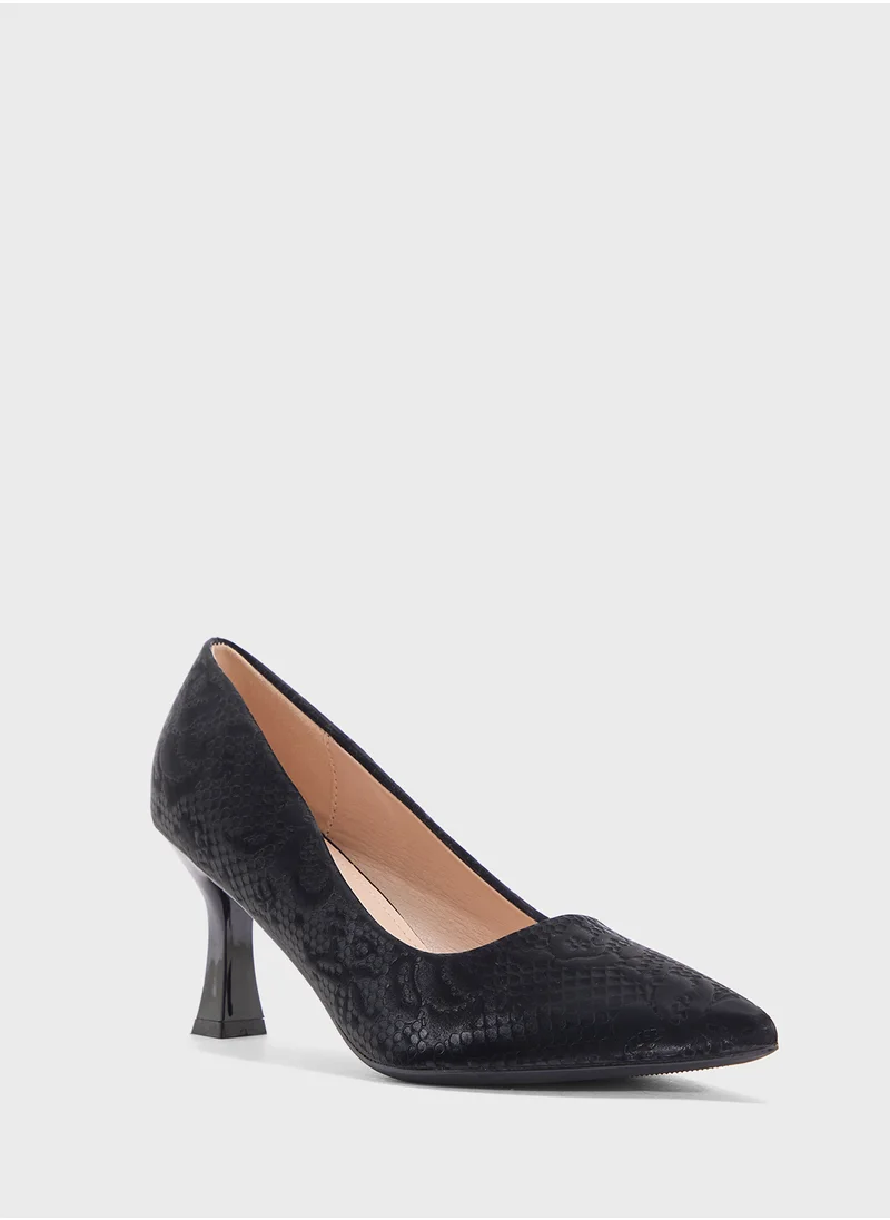 BR High Heel Pointed Pump