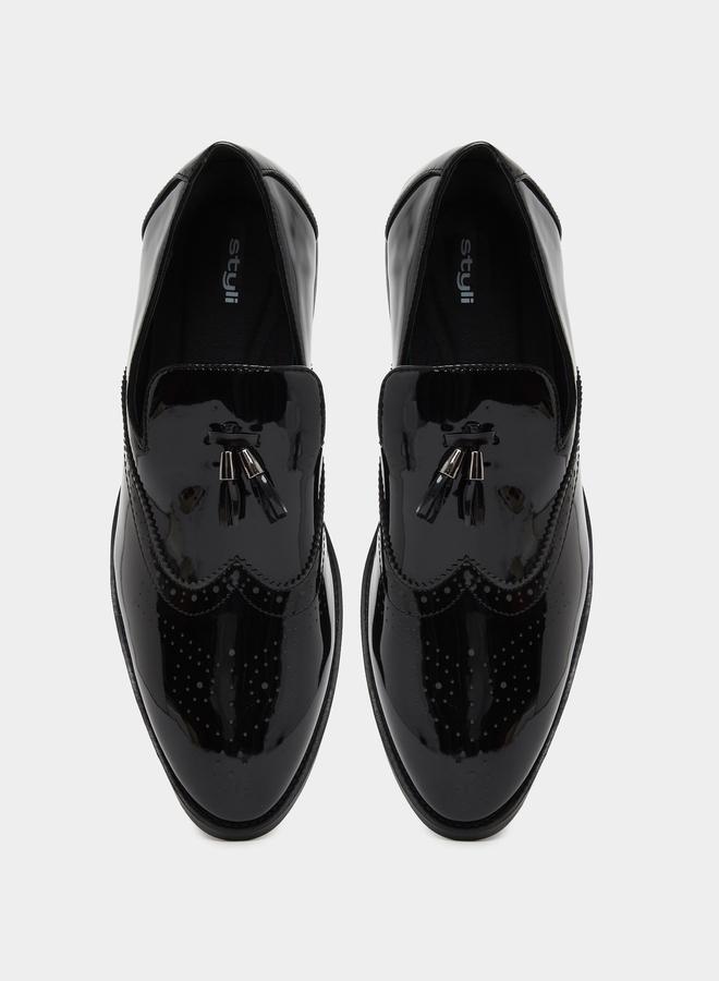 Styli Textured Pointed Toe Slip On Formal Shoes - Image 5