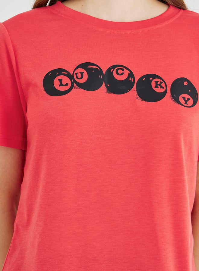 تايك تو تيشيرت دائري بطبعة شعار خذ مرتين - Image 3