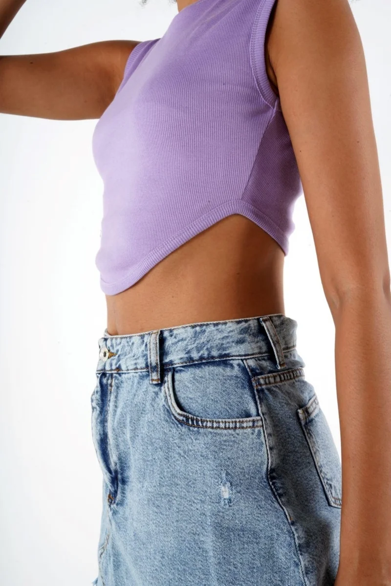 Alexander Gardi Ribbed Asymmetric Crop Blouse B24-008701