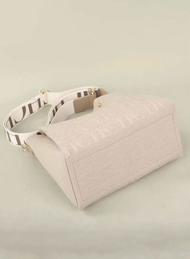 CH CH CHCH Classic Retro New Solid Color Letter Design Women's Shoulder Bag Fashion Party Multifunctional Occasion Handbag Khaki - Image 3