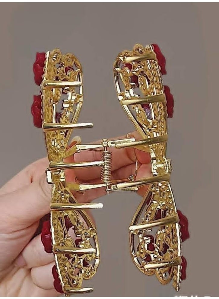 توكة شعر معدنية بتصميم فيونكة مرصعة باللؤلؤ والفصوص الكريستالية والورود الحمراء – مشبك شعر أنيق باللون الذهبي للسيدات والبنات - Image 3