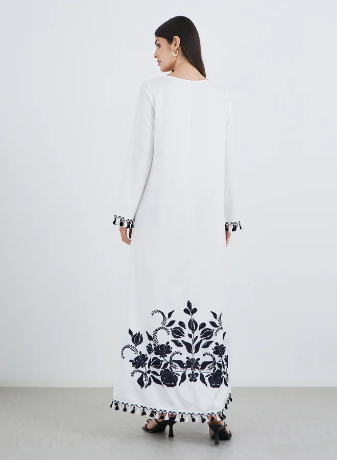 Styli Styli Tassel Trim Floral Print Jalabiya