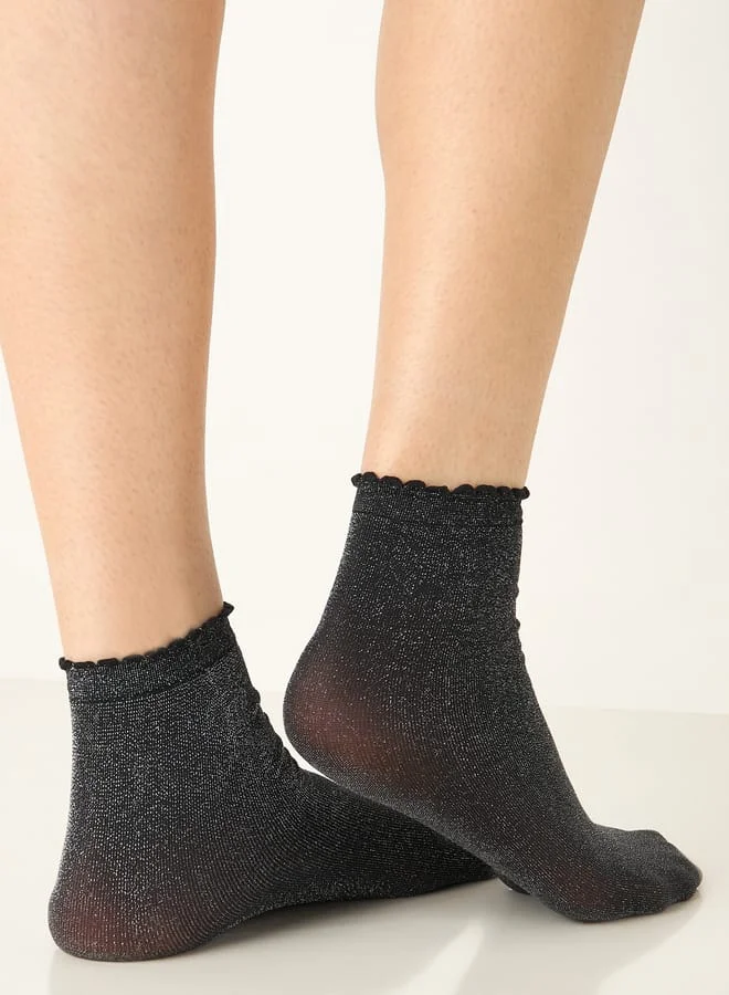 سيليست Textured Ankle Length Socks