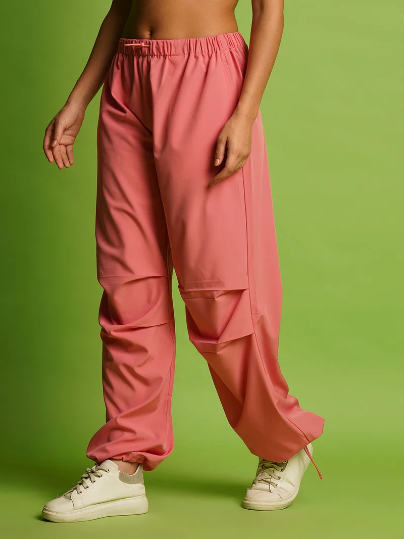 جلو باص بنطلون باراشوت نسائي واسع بخصر متوسط من جلوبس