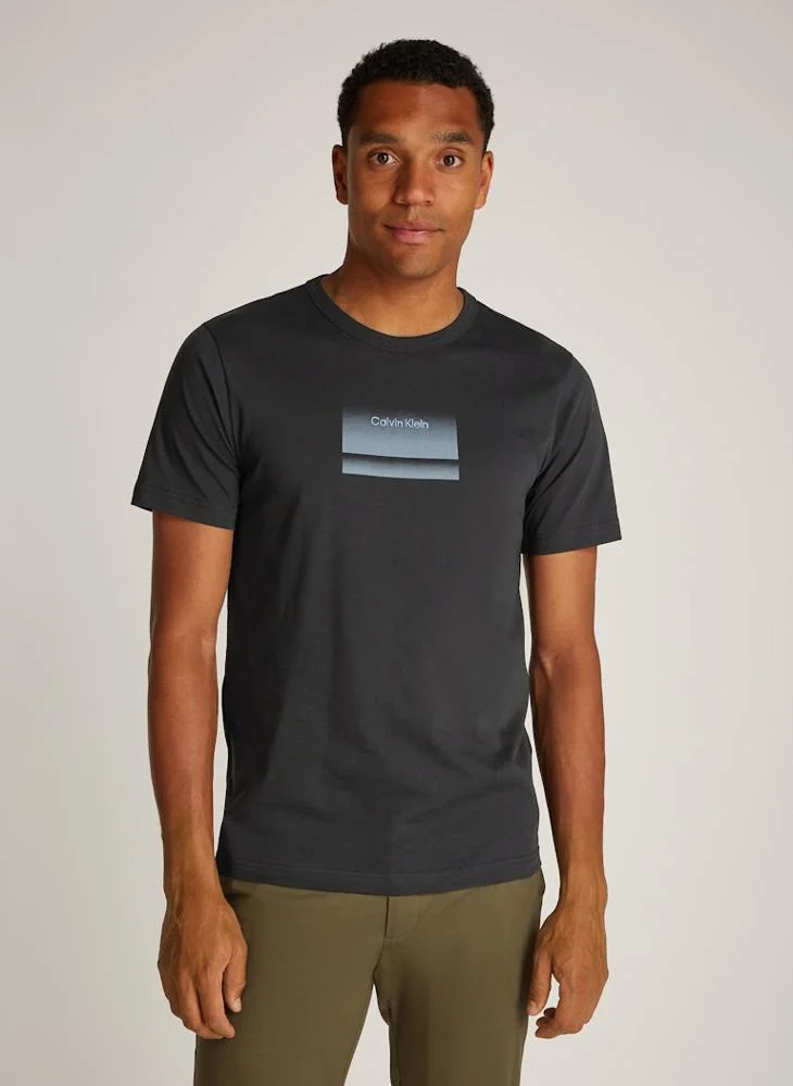 CALVIN KLEIN Gradient Logo Crew Neck T-Shirt