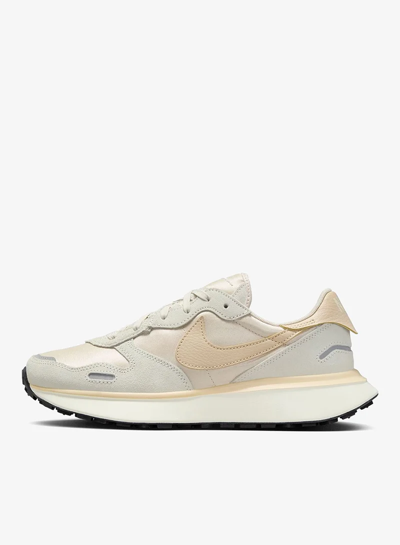 Nike Nike Phoenix Waffle