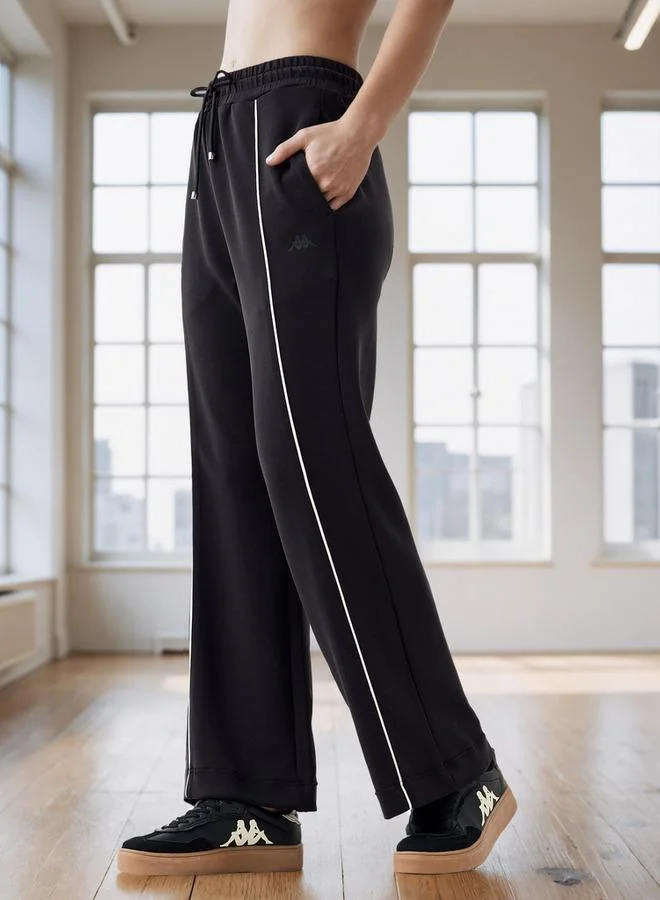 كابا بنطلون رياضي واسع الساق بتفاصيل خطوط كابا