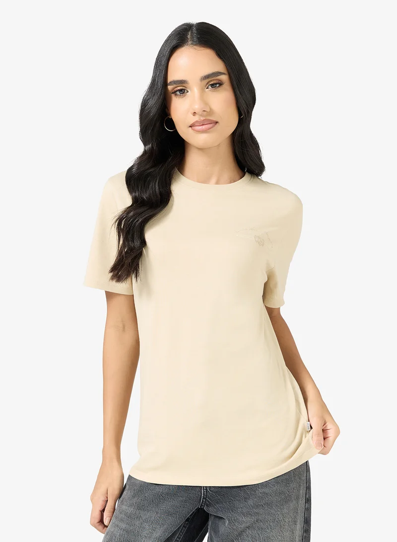 GUESS Unisex Logo Crew Neck T-Shirt