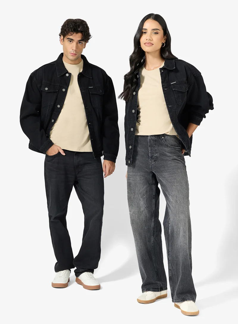 GUESS Unisex Logo Crew Neck T-Shirt