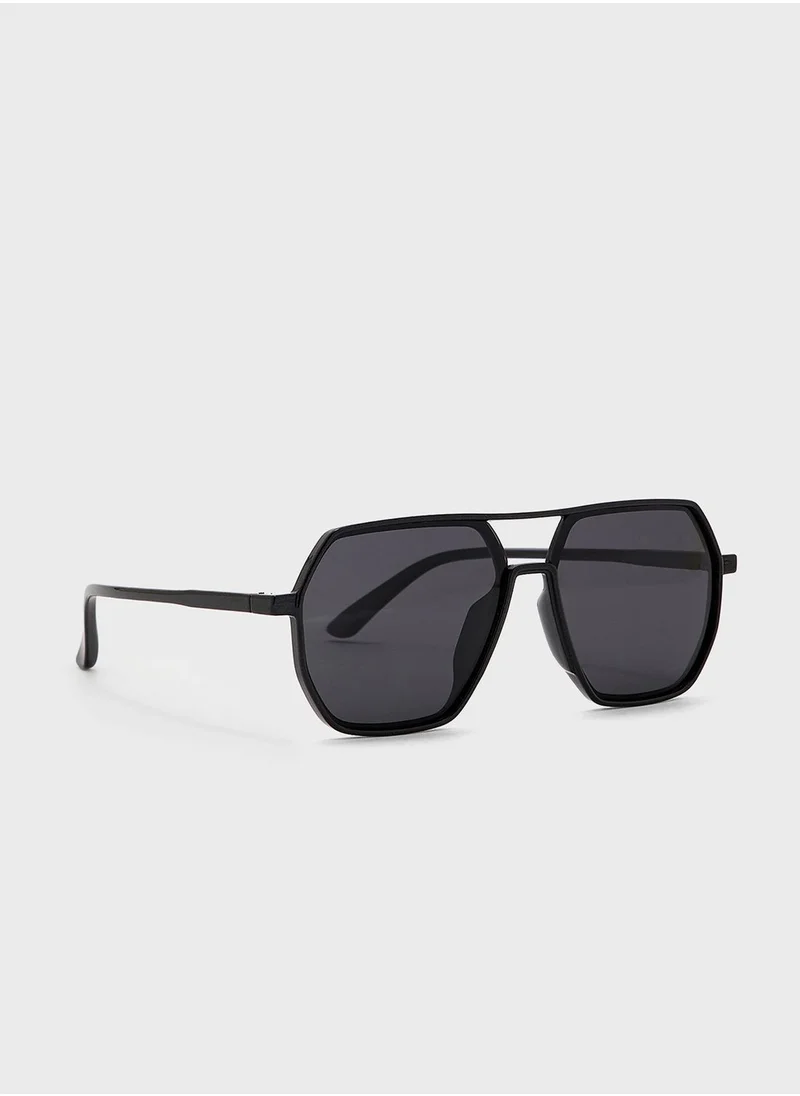Ginger Angular Len Heptagon Sunglasses