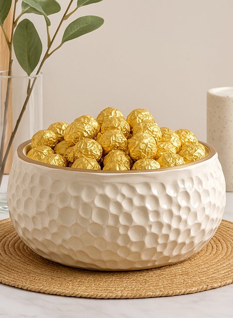 صحن مرتفع بشكل انيق للتقديم ، مصمم بطابع عصري، مصنوع من خامات عالية الجودة لضمان الاستدامة. لتقديم الحلويات أو الفطائر أو لتعبئته من الحلوى الجاهزة