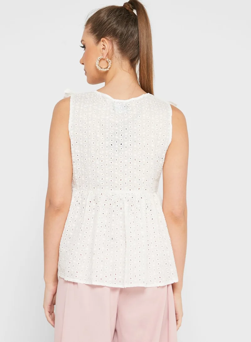 Ginger Schiffli Blouse