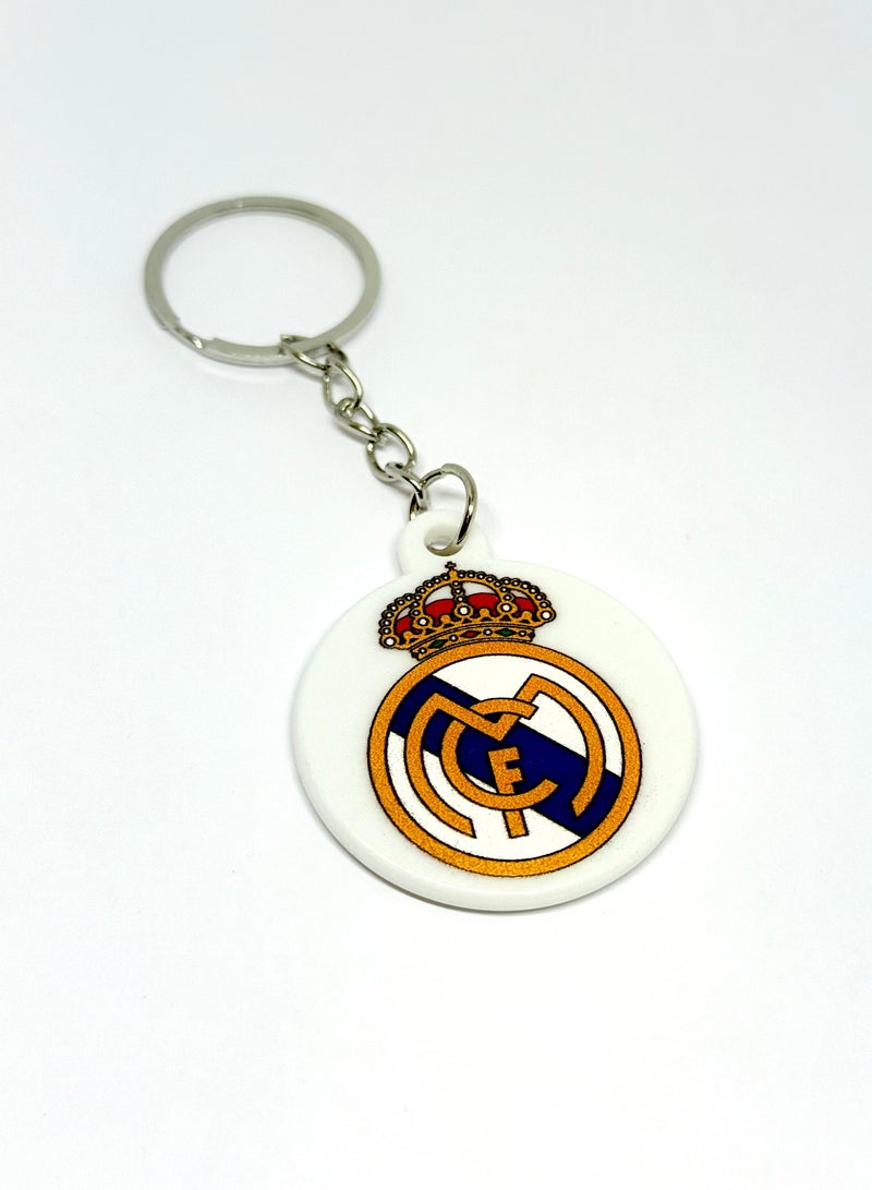 ميدالية مفاتيح لنادي ريال مدريد ، ميدالية للأولاد لنادي ريال مدريد ، ميدالية لشعار ريال مدريد ، ميدالية للمفاتيح للكبار و الصغار ، تعليقة مفاتيح، تعليقة محفظة و شنطة ، مداليه تعليقه تتناسب مع السيارة والمحفظة والحقيبة , سلسلة مفاتيح لشعار نادي ريال مدريد تناسب ان تكون هدية رائعة  . - Image 2