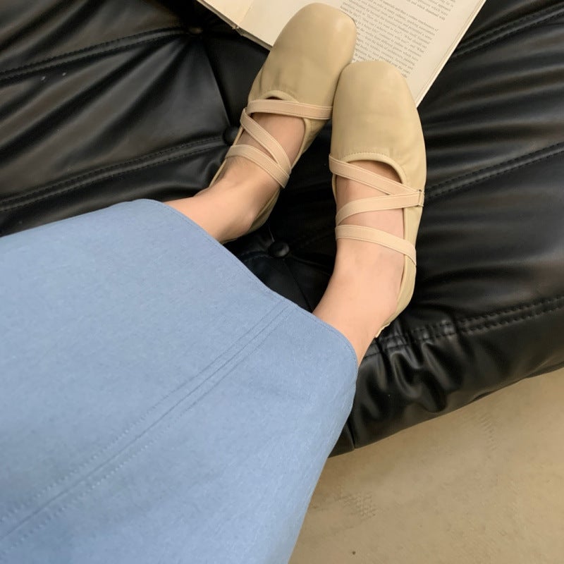 Spring Fashionable French Style Beautiful Red Small Flats With Skirt And Elegant Flats Ballet Shoes - Image 5