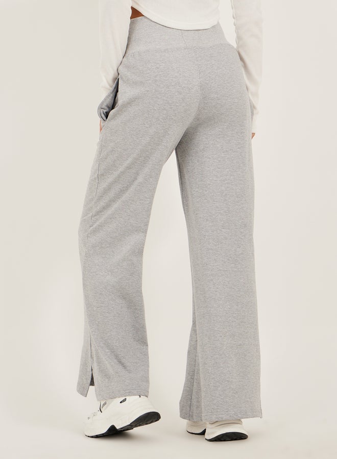 Styli Styli Badge Detail Wide Leg Joggers with Side Slit - Image 5