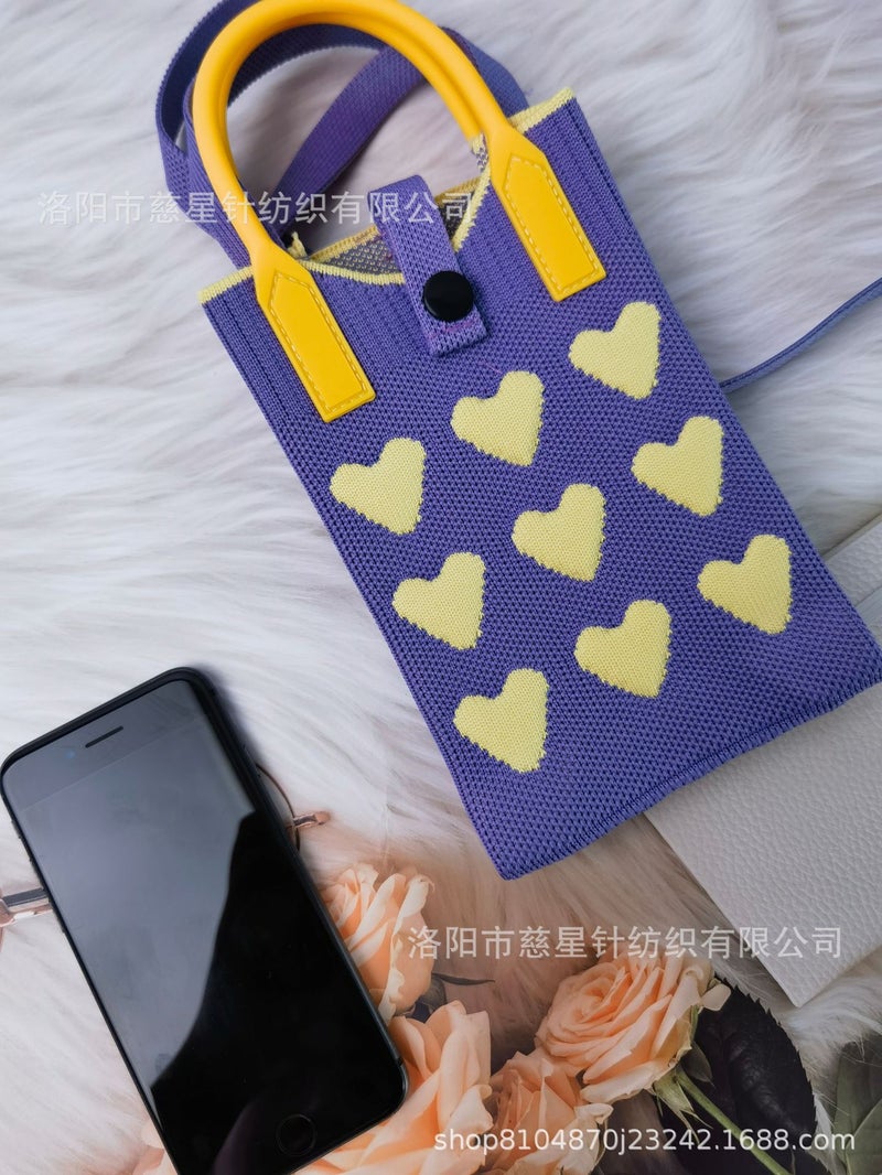 2025 Autumn New Style Girl'S Heart-Shaped Handbag For Carrying Mobile Phones, Knitted Crossbody Bag, Portable Textured Small Handbag - Image 1
