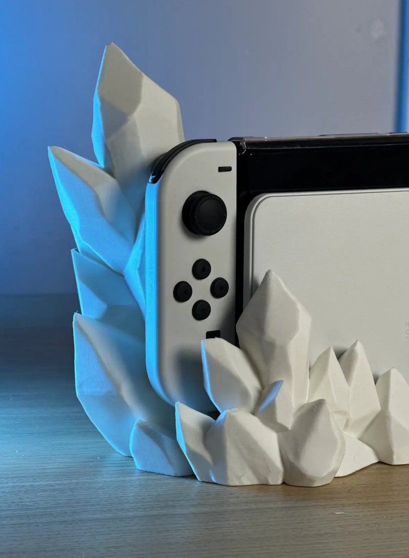3D Brothers Elegant Crystal Display Dock for Nintendo Switch  - Image 2