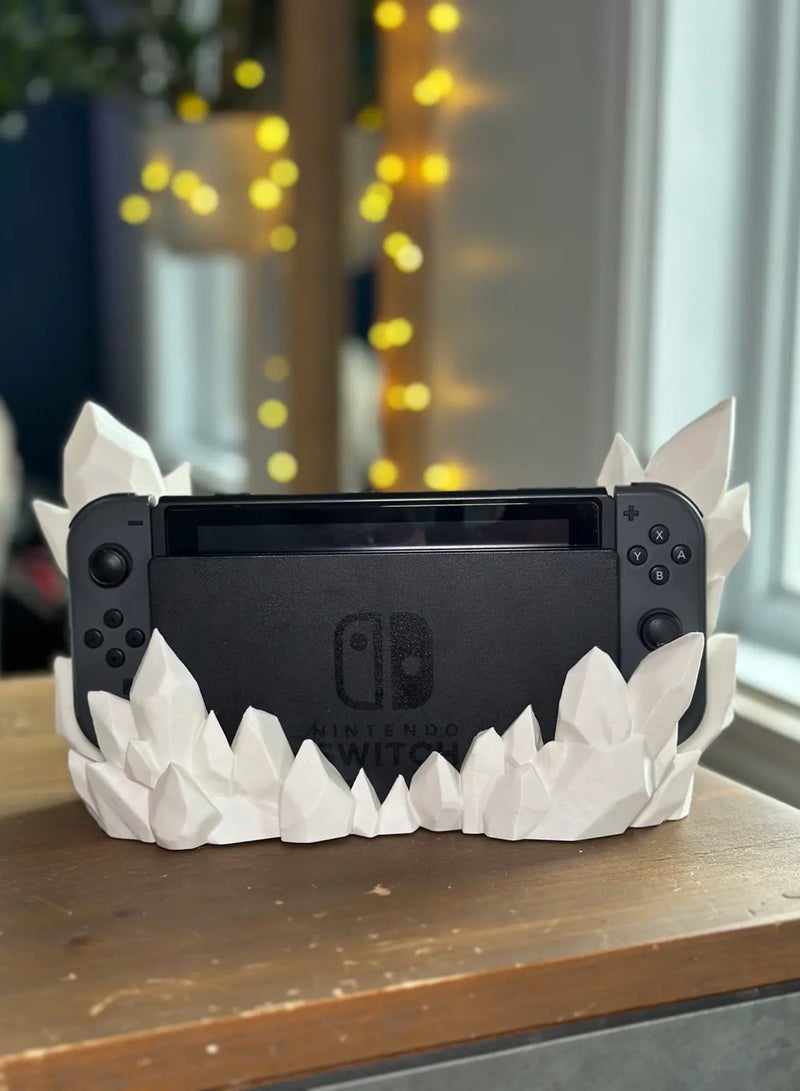 3D Brothers Elegant Crystal Display Dock for Nintendo Switch  - Image 4