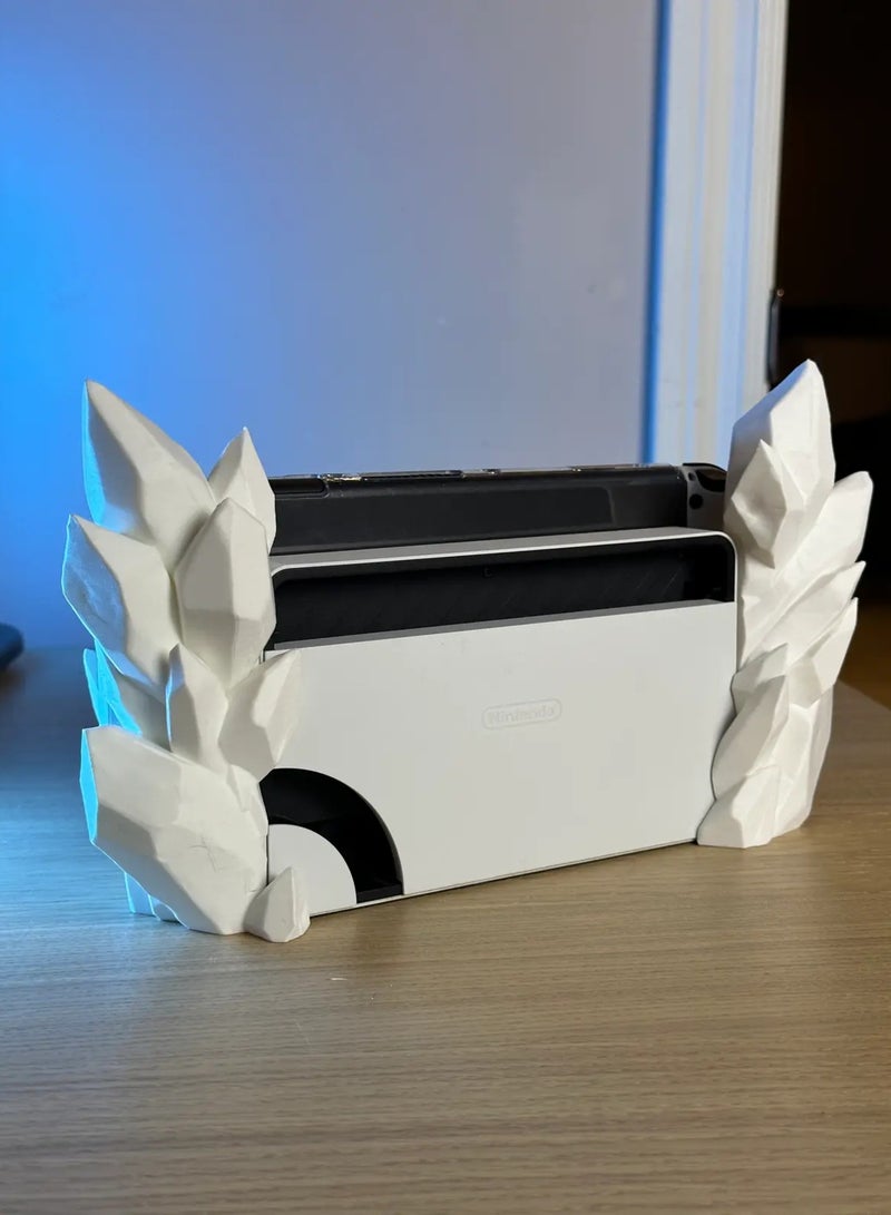 3D Brothers Elegant Crystal Display Dock for Nintendo Switch  - Image 5