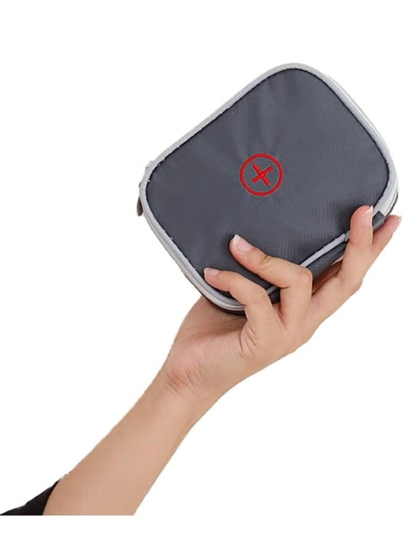 حقيبة إسعافات أولية صغيرة محمولة باللون الرمادي، منظم أدوية صغير بسحاب مزدوج للسفر والمنزل. - Image 2