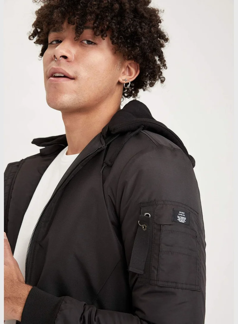 ديفاكتو Slim Fit Bomber Hoodie