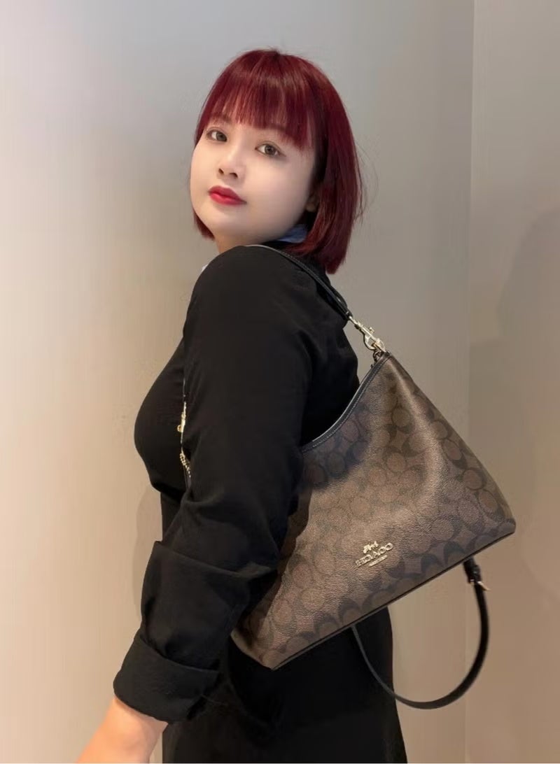 coachoutlet Coach Outlet Women's Classic Logo LAUREL No. 31 Wander Bag Shoulder Bag Crossbody Bag Underarm Bag IM/Walnut/Black - Image 3